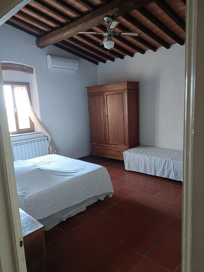 Appartement Il Borgo Dei Pini à Vinci Extérieur photo