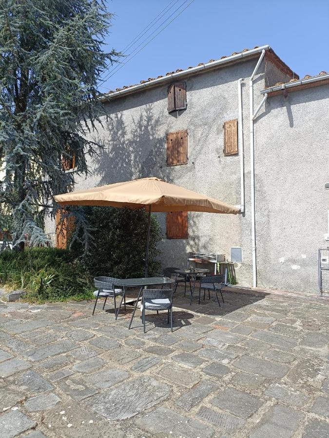 Appartement Il Borgo Dei Pini à Vinci Extérieur photo
