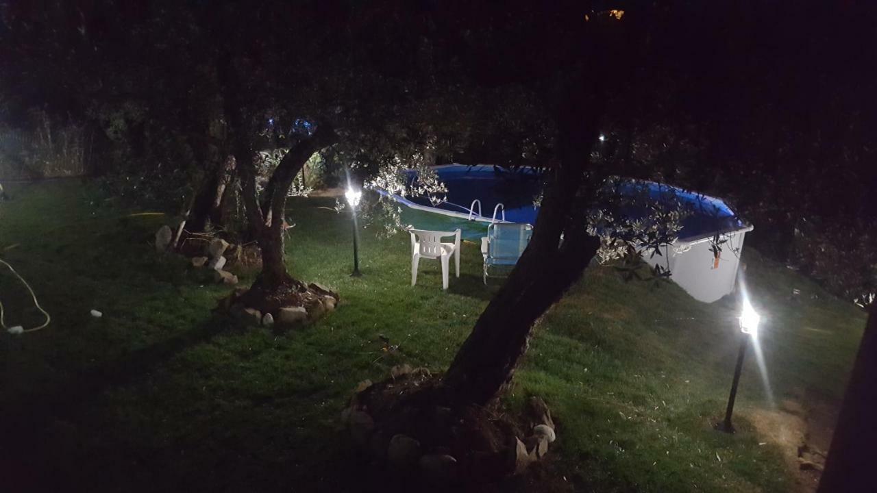 Appartement Il Borgo Dei Pini à Vinci Extérieur photo